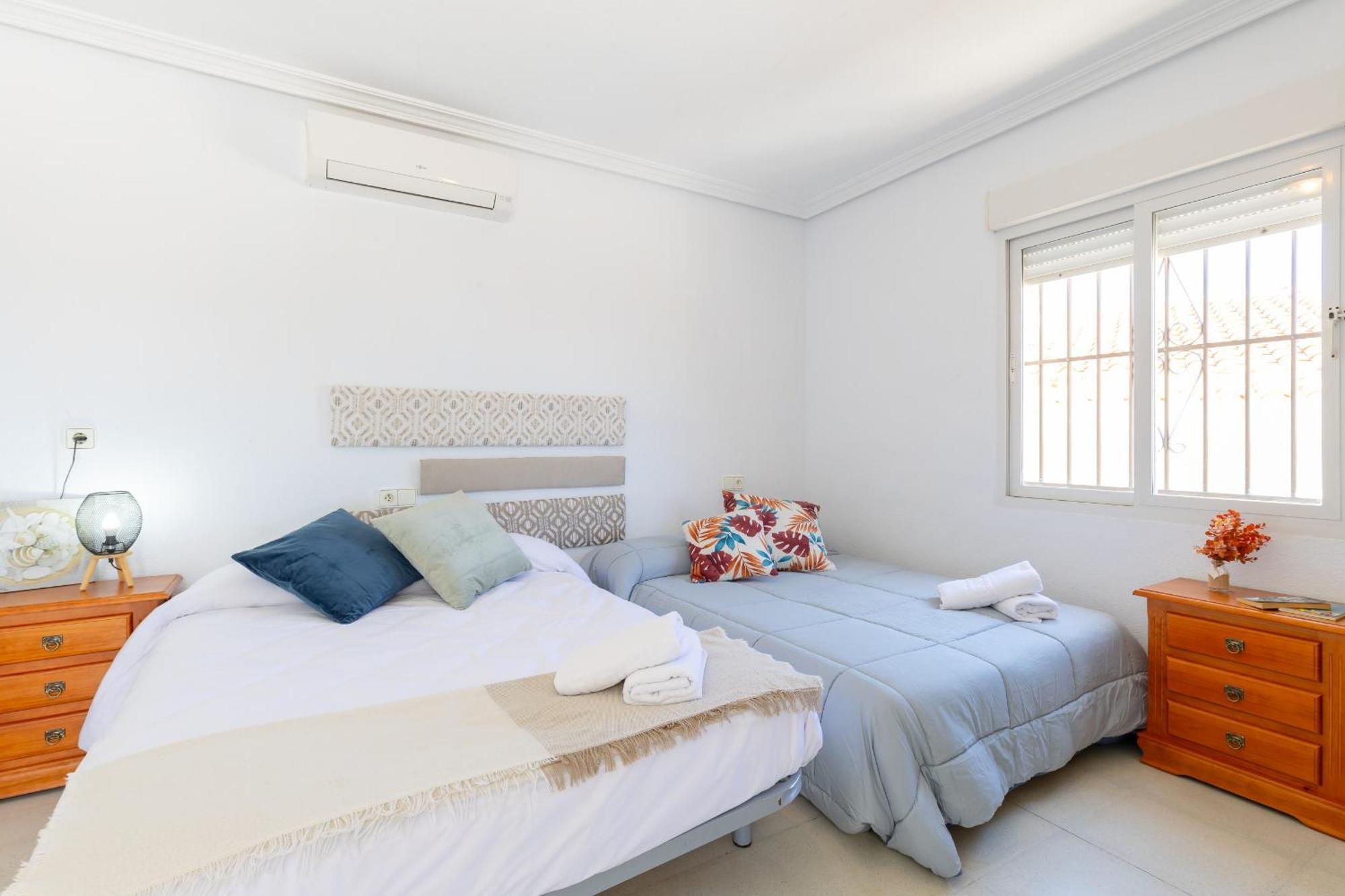 Willa Fidalsa Grand Mediterranean Beachfront Playa Flamenca Zewnętrze zdjęcie